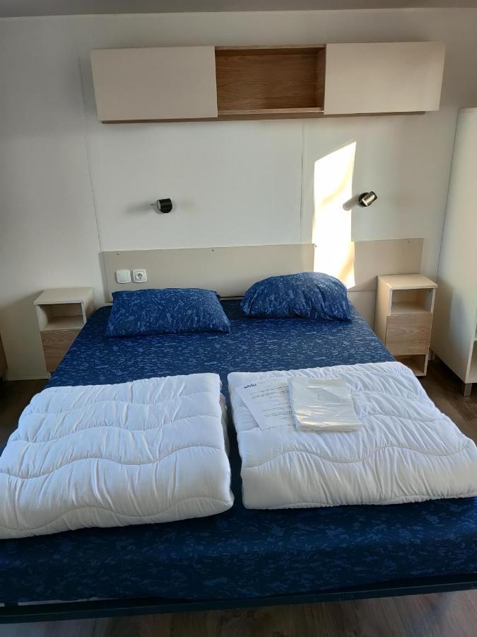 Holiday In Renesse Bagian luar foto